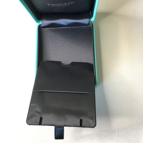 TIFFANY & CO Leather Necklace Presentation Box with Exterior Gift Box **MINT** - Picture 9 of 11